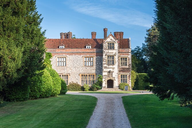 Heathrow to Southampton Private Transfer - Price and group value: $363.39 for up to 3