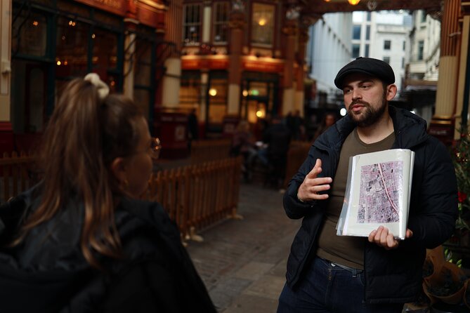 Hidden Gems Tour of the City of London - The Monument to the Great Fire: fire stories you can picture