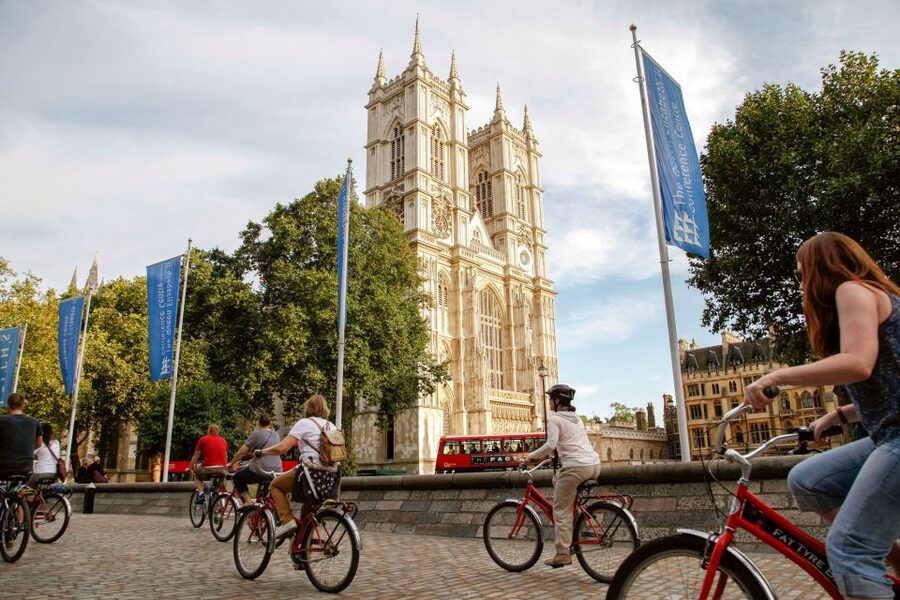 Highlights of Royal London Bike Tour (3 Hours) - Buckingham Palace and the Mall at a relaxed pace