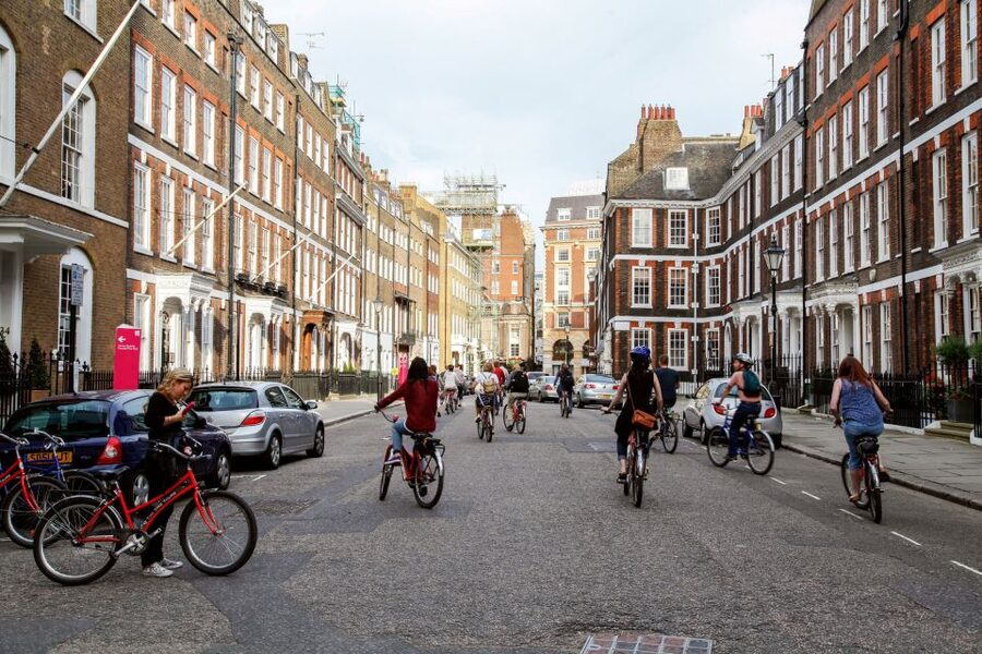 Highlights of Royal London Bike Tour (3 Hours) - Bitesize stops: what to expect during the ride