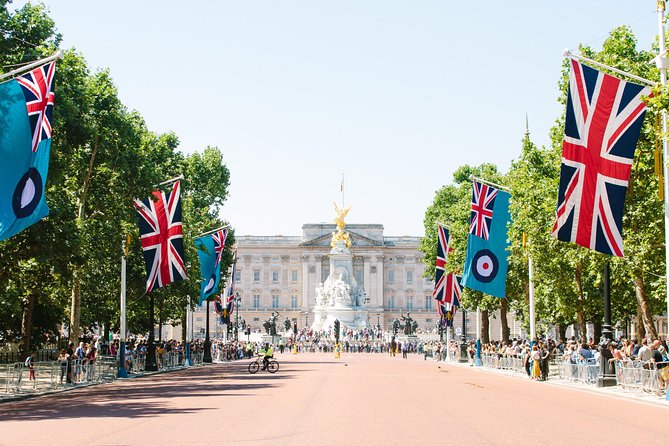 Highlights of Royal London Bike Tour including Hyde Park - Pace, Safety, and What It Really Feels Like on Busy London Streets