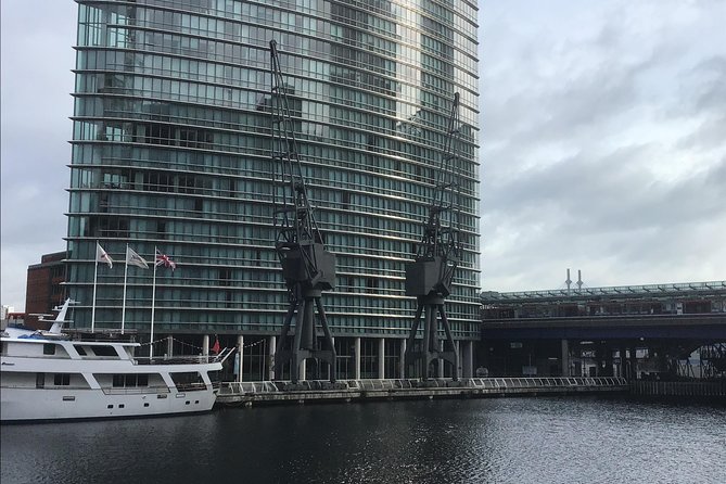 Historic walk of East Londons Wapping Docks and its famous Pubs - Meeting point, timing, and how to keep it stress-free