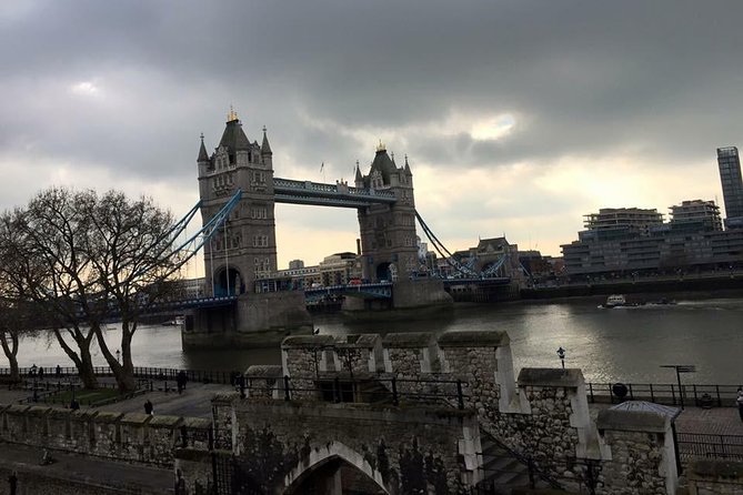 Historical City of London Private Sightseeing Day Tour - Tower of London: the castle moment, with entry expectations