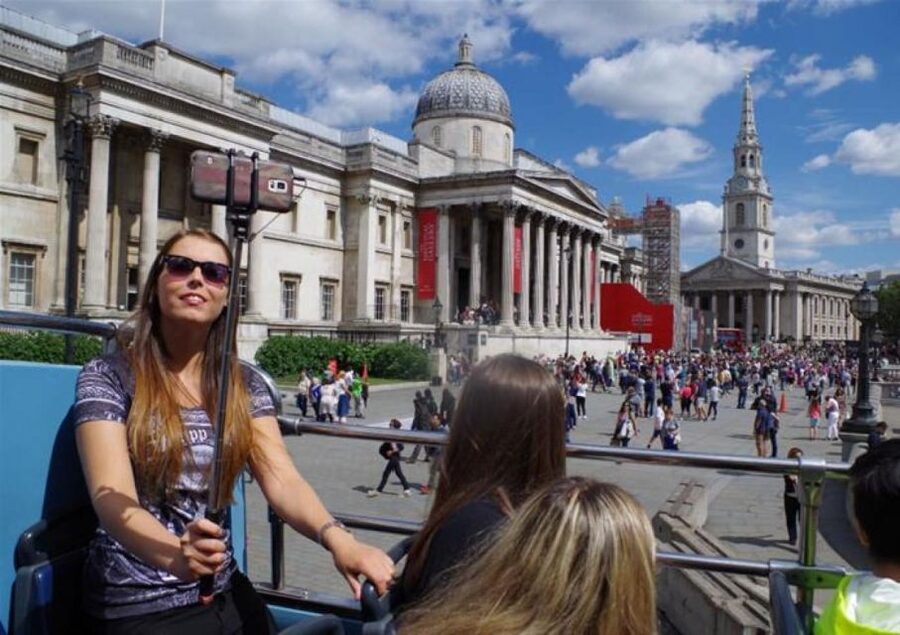 Hop-on Hop-off London Bus Tour & The London Eye - Using the Audio Guide So You Spend Less Time Guessing