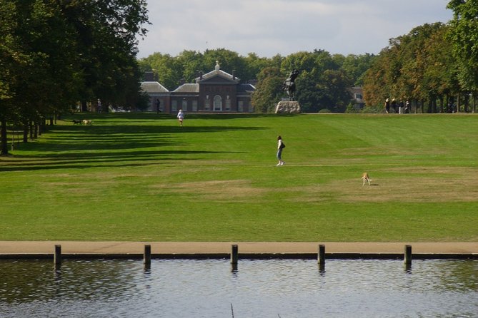 Hyde Park and Kensington Gardens: A Self-Guided Audio Tour - The walking plan: Hyde Park stops that shape the experience