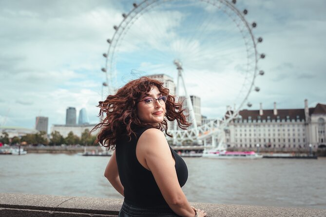 Iconic London Portraits Tour with Expert Local Photographer - Typical London streets: the background that makes it feel like a real day