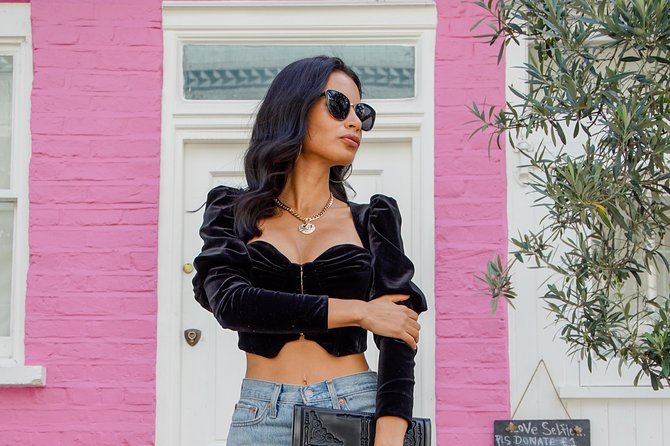 Instagrammable photos in Notting Hill - Stop 1 in the route: Wroclaw, where the session begins