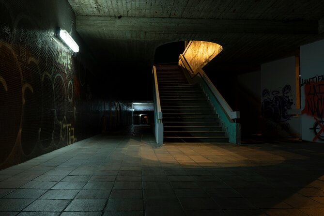 Jack the Ripper Tour and Underground Prison - Price, group size, and how to budget the Tube fare