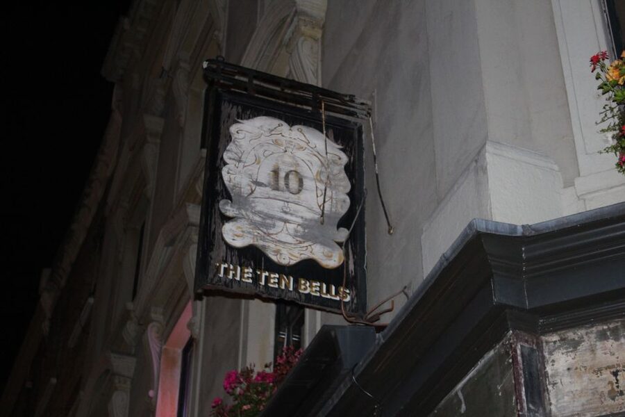 Jack The Ripper Tour in London's East End - How the legend takes over: from 1888 panic to a genre
