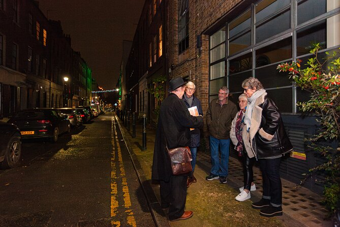 Jack the Ripper Tour: Murder, Mystery, & the Women of Whitechapel - Stop 2 in Brick Lane: Banglatown and a Change of Pace
