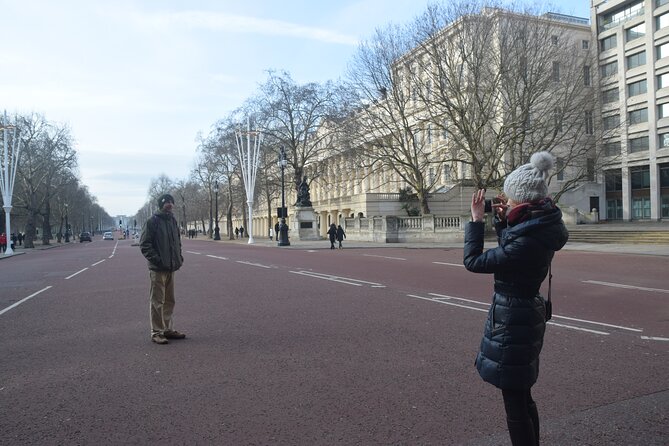 James Bond Film Location Walking Tour in London - The Mall plus Westminster-area streets: where pomp turns into plot