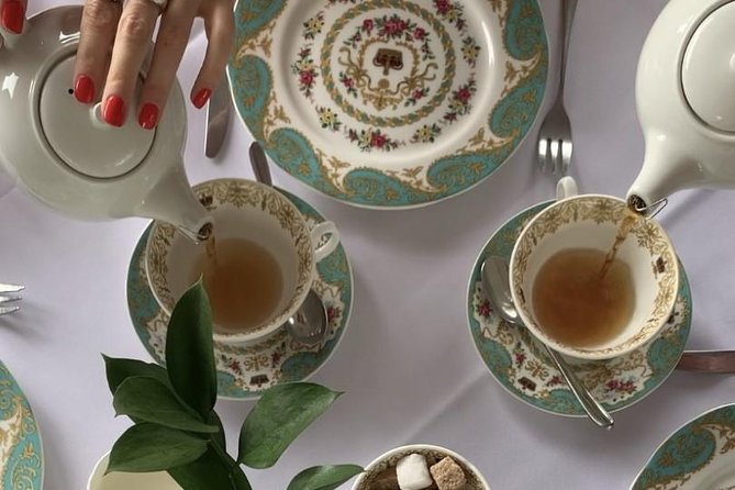 Kensington Palace VIP Garden Tour with Royal High Tea - Getting There and Timing Your Day Around This Tour