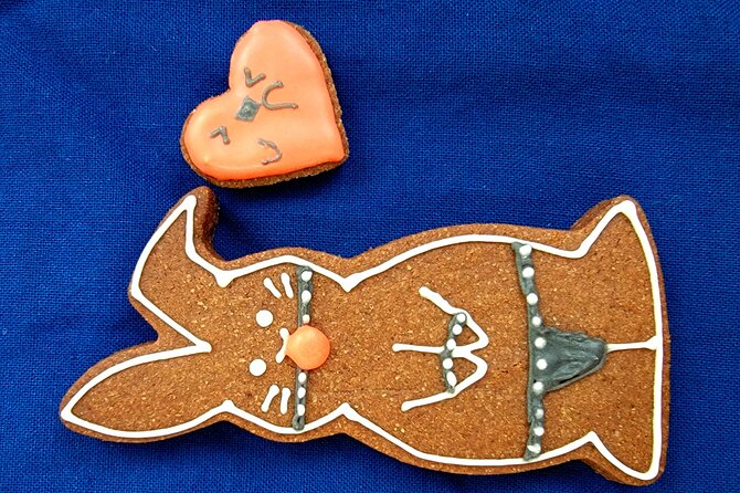 Kew Biscuit Decorating Class for Adults - Should you book the Kew biscuit decorating class?