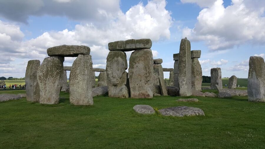 King Arthur Tour: Stonehenge, Glastonbury and Avebury - Price and logistics: what $1,619 per group up to 6 really buys you