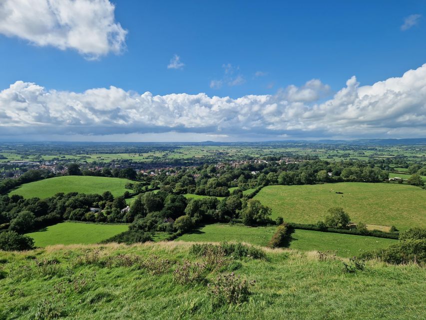 King Arthur Tour: Stonehenge, Glastonbury and Avebury - London pickup to Stonehenge: settle in for a long road day
