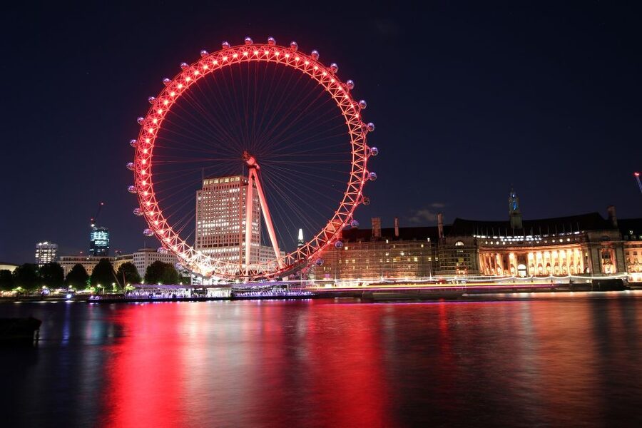 Layover London Private Tour from Heathrow Airport - Comfort and pacing for families, older travelers, and anyone tired of airport chairs