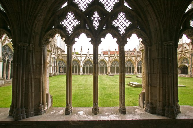 Leeds Castle, Canterbury Cathedral and Cliffs of Dover Day Trip - How the Coach Day Works: Timing, Pacing, and Group Comfort