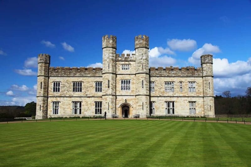 Leeds Castle, Canterbury, Dover, Greenwich & Free Snack Pack - Leeds Castle on two islands, with Henry VIII’s escape angle