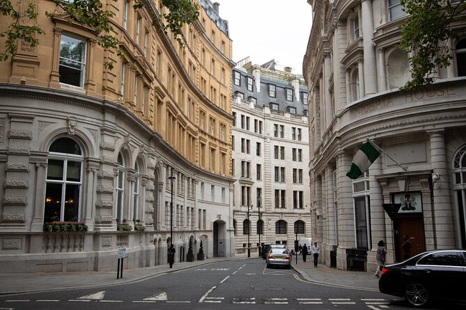 Lights, Camera, London: The Movie Locations Walking Tour - St Paul’s Cathedral, Millennium Bridge, and Modern London Shots