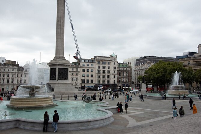 Lights, Camera, London: The Movie Locations Walking Tour - Start at Piccadilly Circus, London’s Screen-Ready Energy
