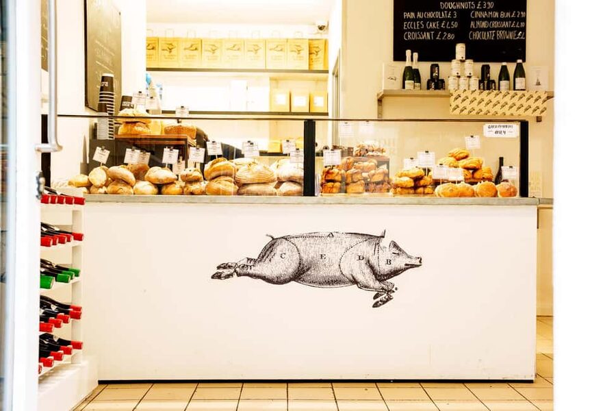 Local Foodie Adventure in London: 10+dishes, drinks and more - The guide stories: rock legends, revolutions, Mozart, and Hendrix