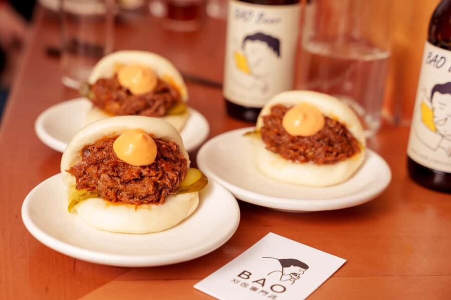 Local Foodie Adventure in London: 10+dishes, drinks and more - Practical tips so you enjoy every stop in Soho