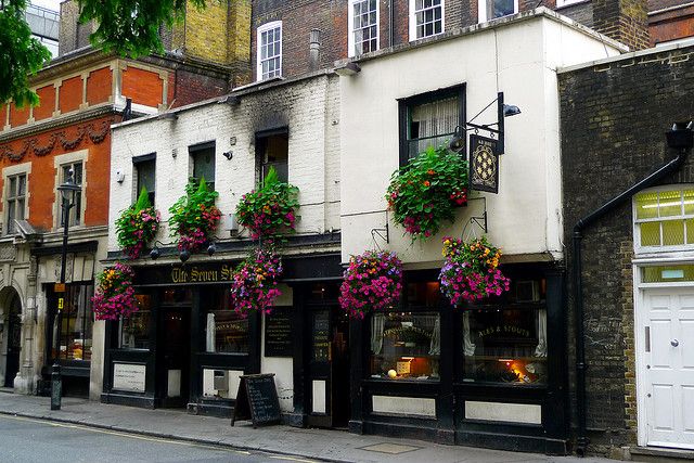 London: 2-Hour Historic Pub Tour - Three Historic Pubs and a Boozy Timeline You Can Actually Follow