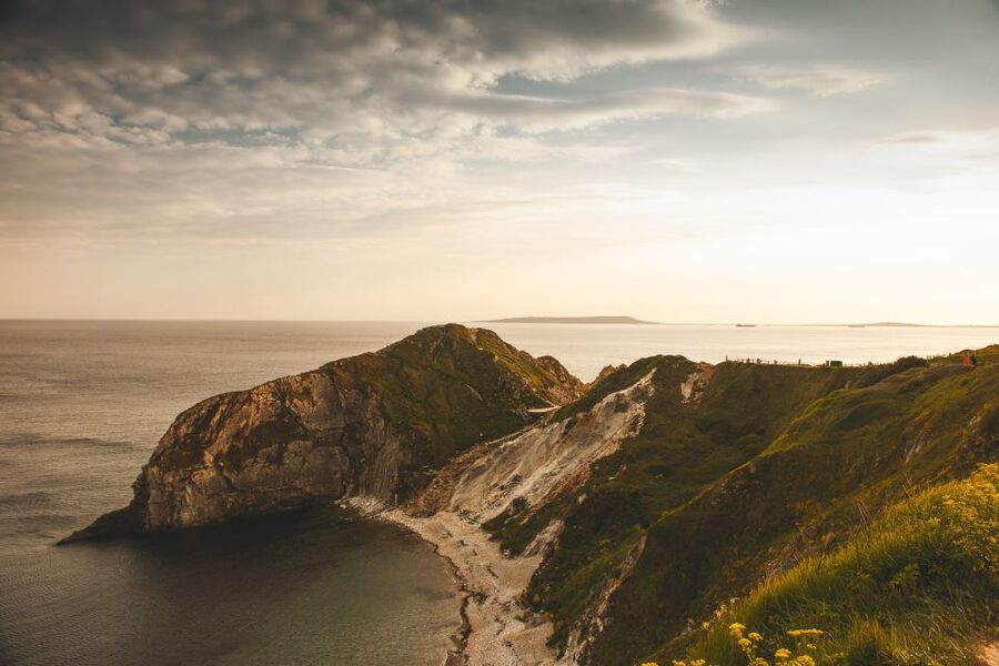 London: 3-Day Stonehenge, Bath & South West Coast Tour - FAQ