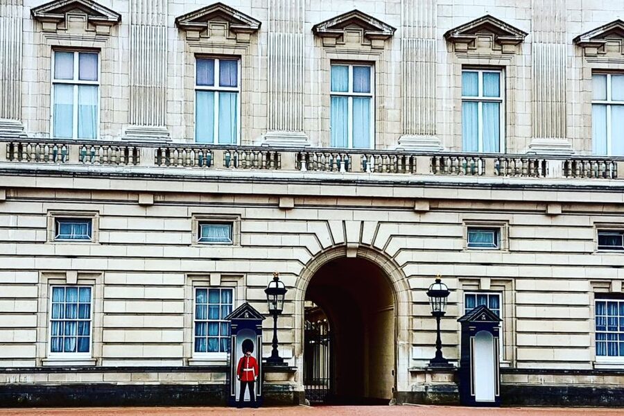 London: 30 London Sights Guided Walking Tour - How to pace yourself for a 5-hour highlights walk