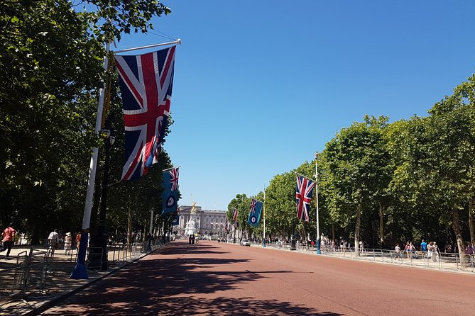 London 30 Top Sights with Fun Local Guide - Southbank And St Paul’s: Wobbly Bridge Views You’ll Remember
