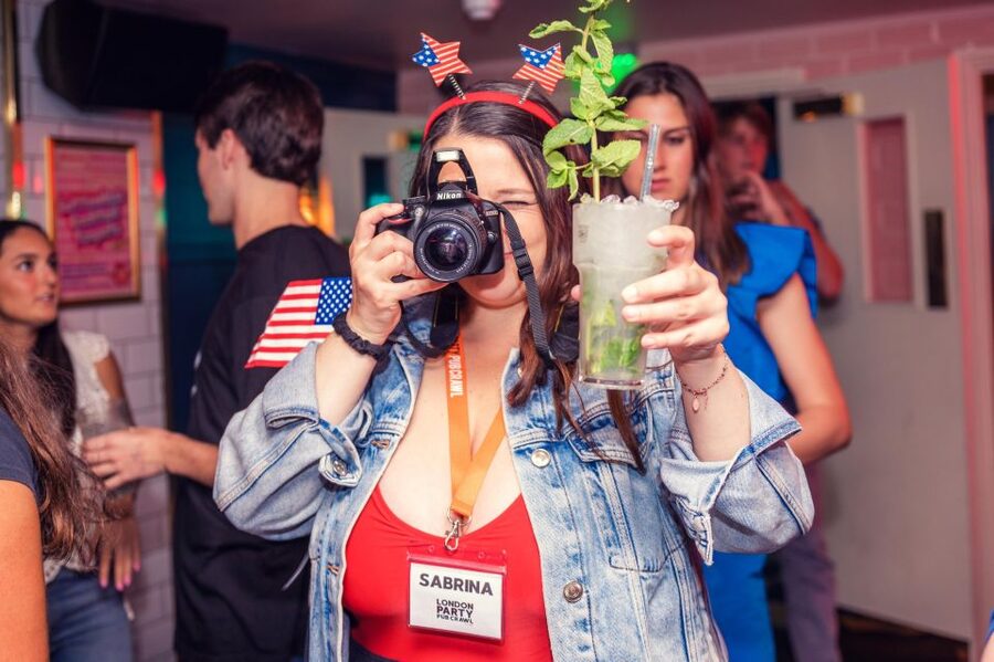 London: 4 Soho Nightclubs Crawl - Cloakrooms not included, so travel light