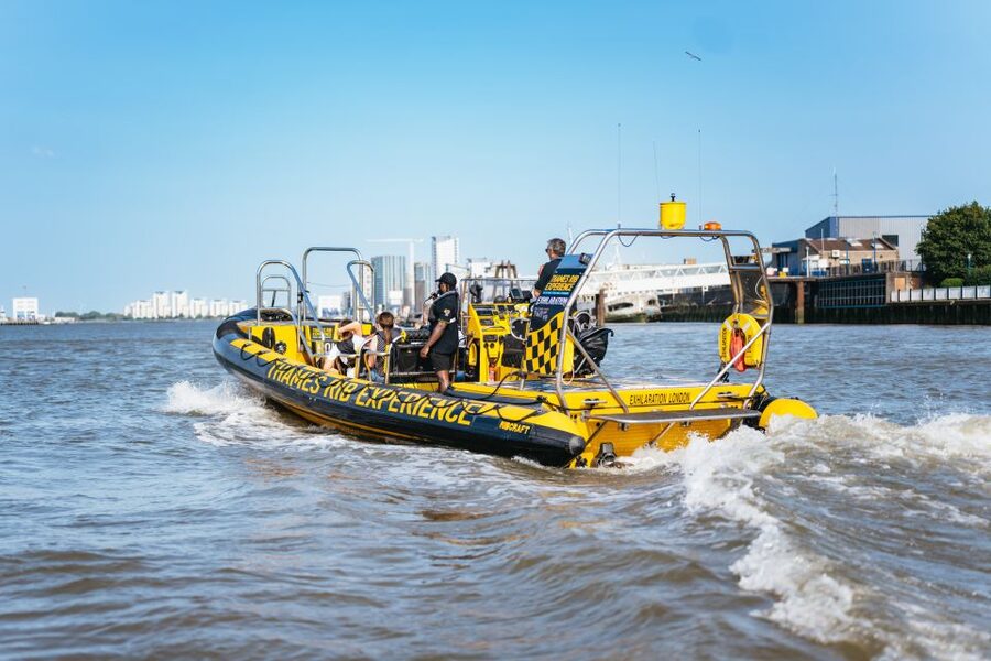 London: 45-Minute Speedboat Sightseeing Tour - Key things that make this tour worth your time