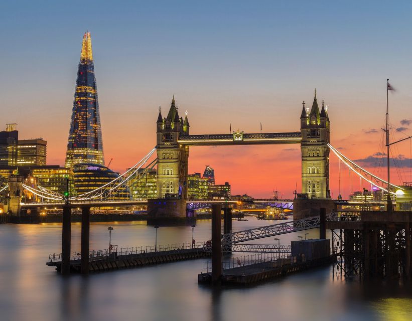 London: 5-Hour Private Tour with Pickup - London Eye: Multiple Thames Perspectives in Walking Time