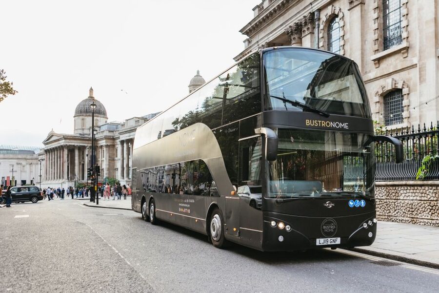 London: 6-Course Gourmet Dinner on a Luxury Coach - Cocktails and drinks you can buy on board