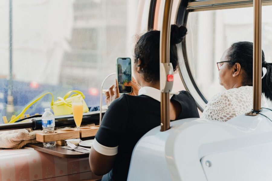 London: Afternoon Tea Bus with a Glass of Prosecco - Practicalities That Matter: Where to Meet, Luggage Rules, and No Toilets