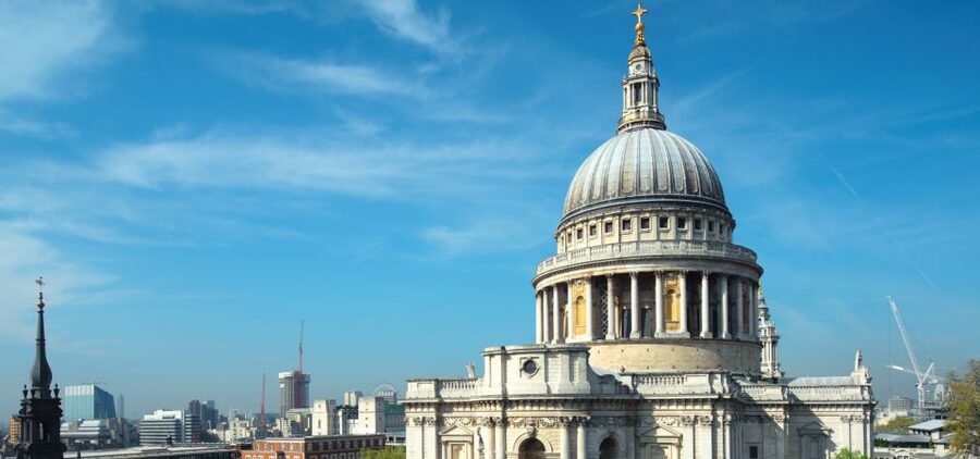London: App-Based Walking Tour with 30 Stops - Shaftesbury Avenue and Piccadilly Circus: neon without the tour-herding