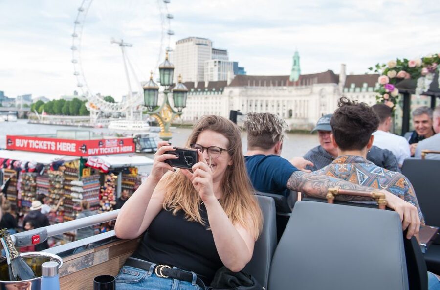 London: Bar Bus Tour by Tootbus - Rooftop-Top Views From a Drinks Bus