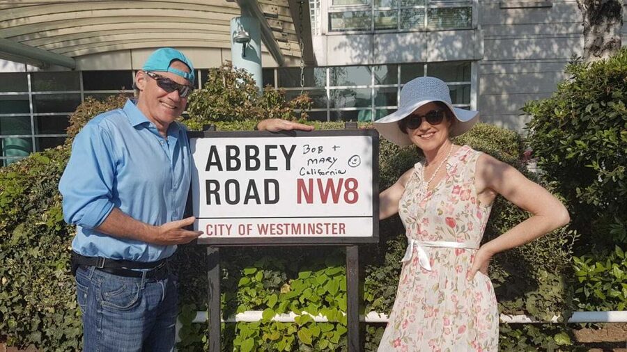 London: Beatles Magical Tour by Black Cab - Entering London Through Beatles Street Corners