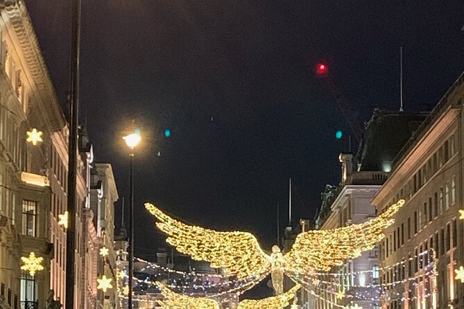 London Bespoke Black Cab Christmas Lights & Sights Private Tour - Why a private black cab makes Christmas lights feel easier