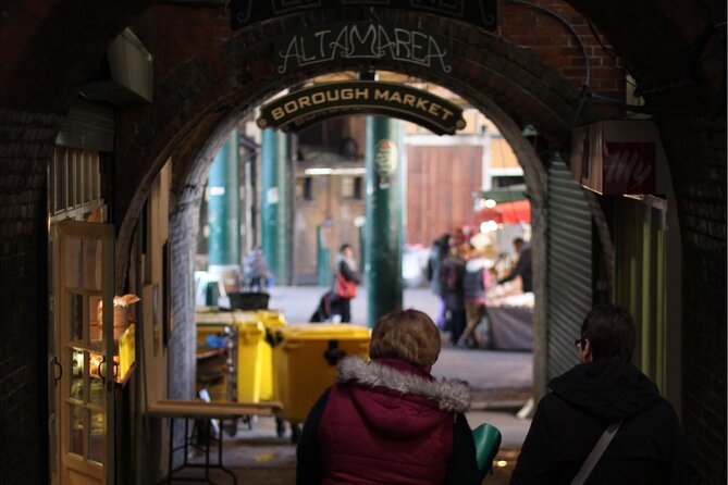 London Bridge Ghost Walking Tour - The Golden Hinde and the Queen versus the devil story thread