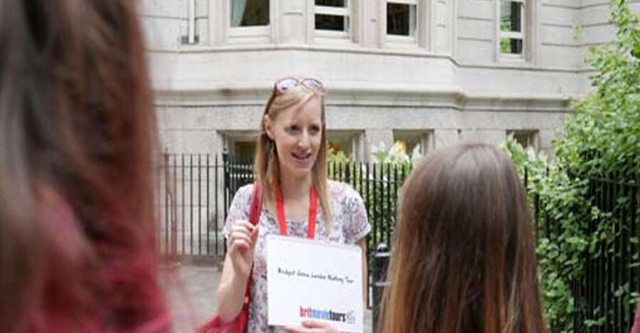 London: Bridget Jones 2–Hour Walking Tour - The core experience, 12+ real filming spots across all four films