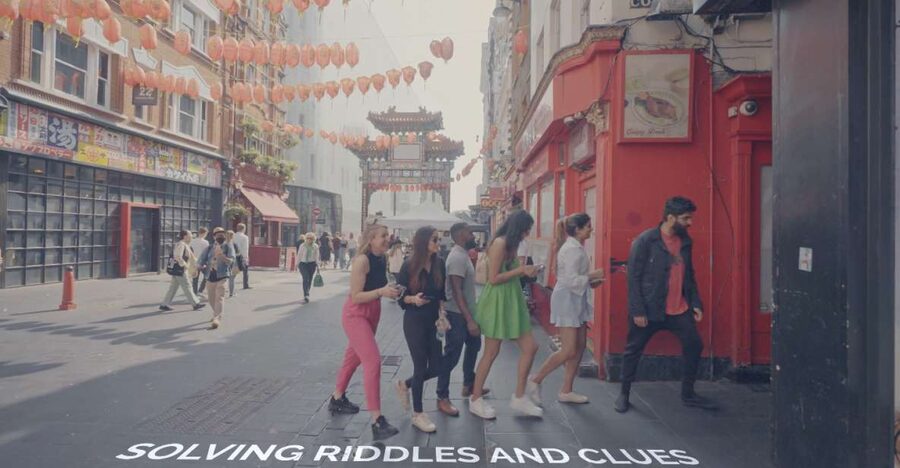 London: British Food Treasure Hunt With Gourmaze - Starting point near London Bridge: what to do before the first clue