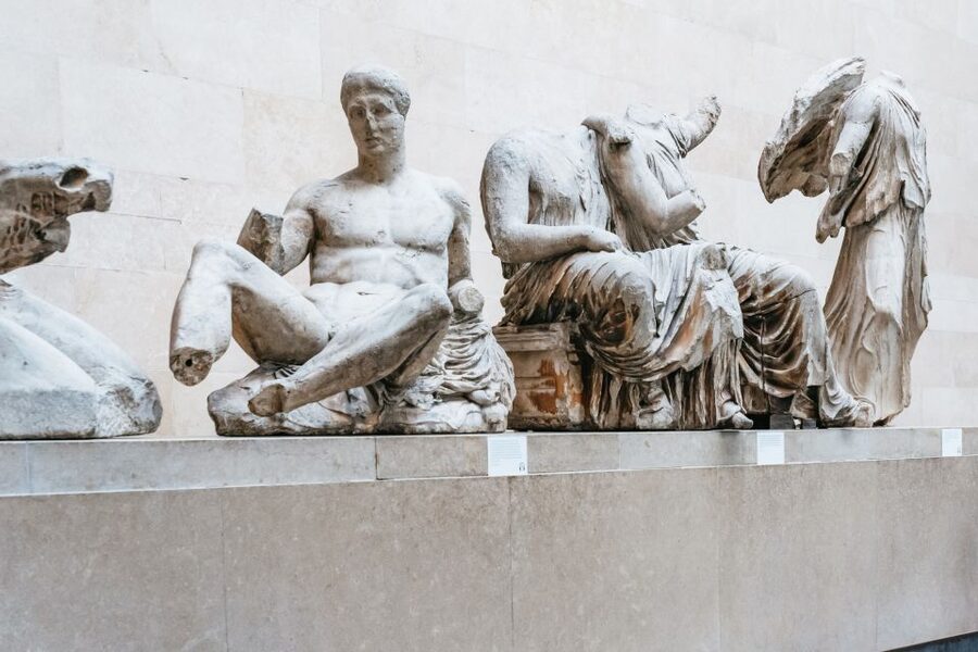 London: British Museum Guided Tour - Sutton Hoo and Khorsabad Winged Bulls, two surprises that broaden the story