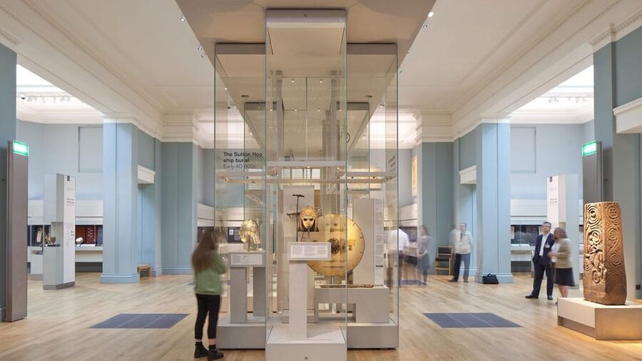 London: British Museum Guided Tour with Free Entrance Ticket - Price and value: is $35 for 2 hours worth it?
