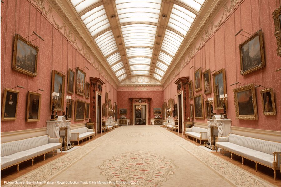 London: Buckingham Palace State Rooms & Royal Walking Tour - Buckingham Palace State Rooms, guided context plus audio time