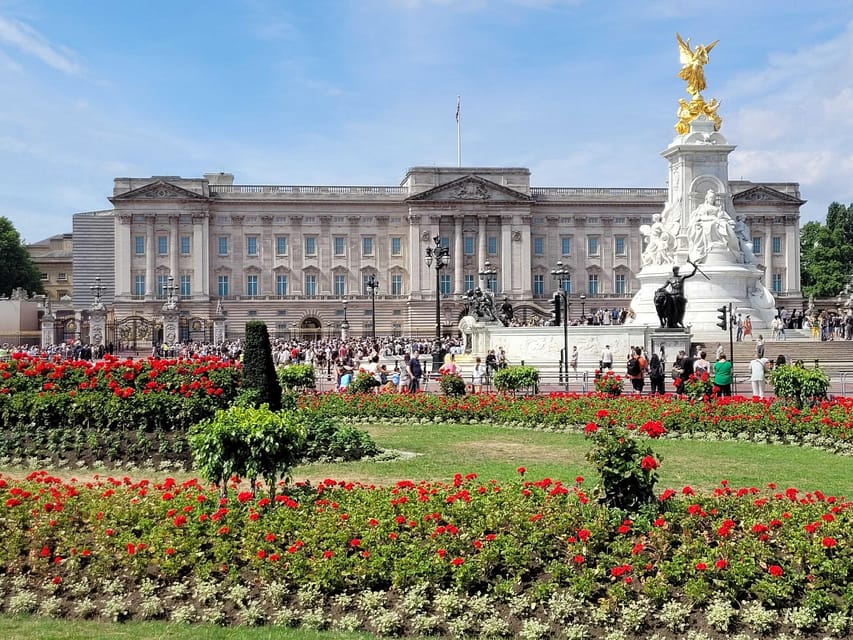 London: Buckingham Palace State Rooms & Royal Walking Tour - How the 3-hour format works on your feet