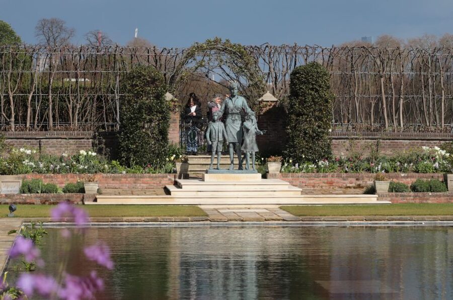 London: Buckingham Palace Walk & Tea at Kensington Palace - Key points to know before you go
