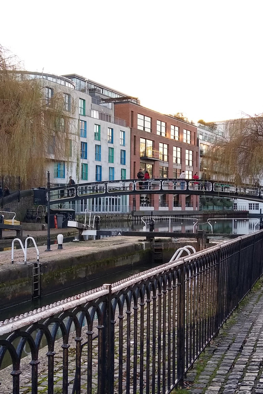 London: Camden Rock and Roll Music Walking Tour - Amy Winehouse Stops: Flat Exterior to Hawley Arms