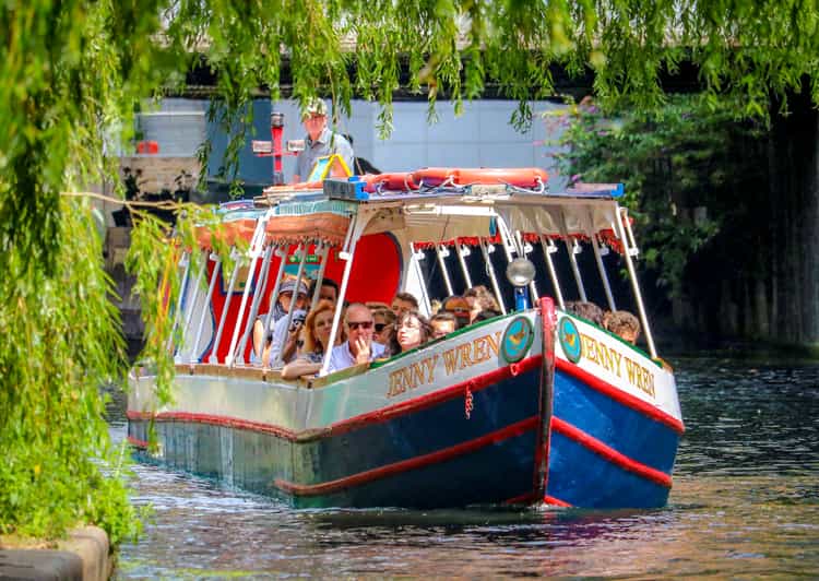 London: Canal Boat Ride on Camden Lock - Weather reality: cold, wet, and how to dress for canal time