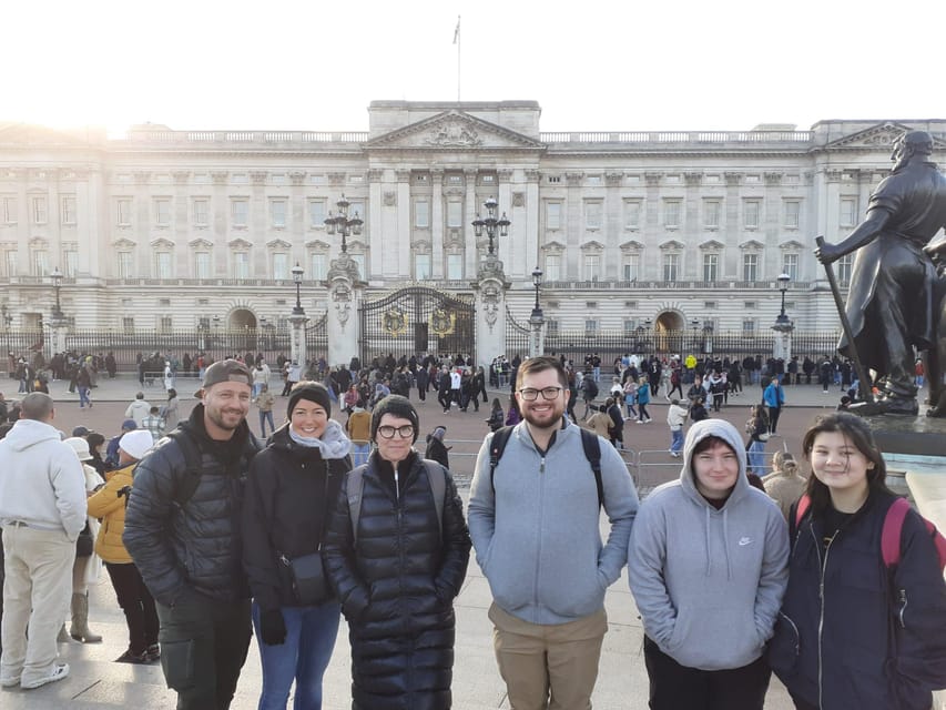 London: Central London Outdoor Tour - Start at Green Park, Then Get Your Bearings Fast